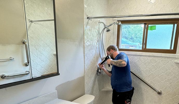 Shower installation