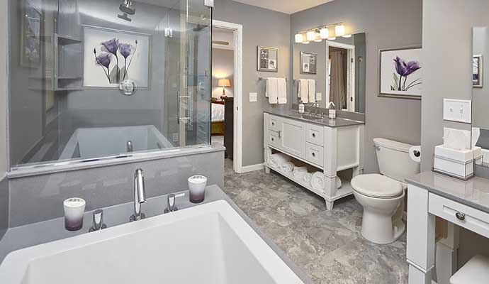 An elegant and modern bathroom with stylish decor and fixtures