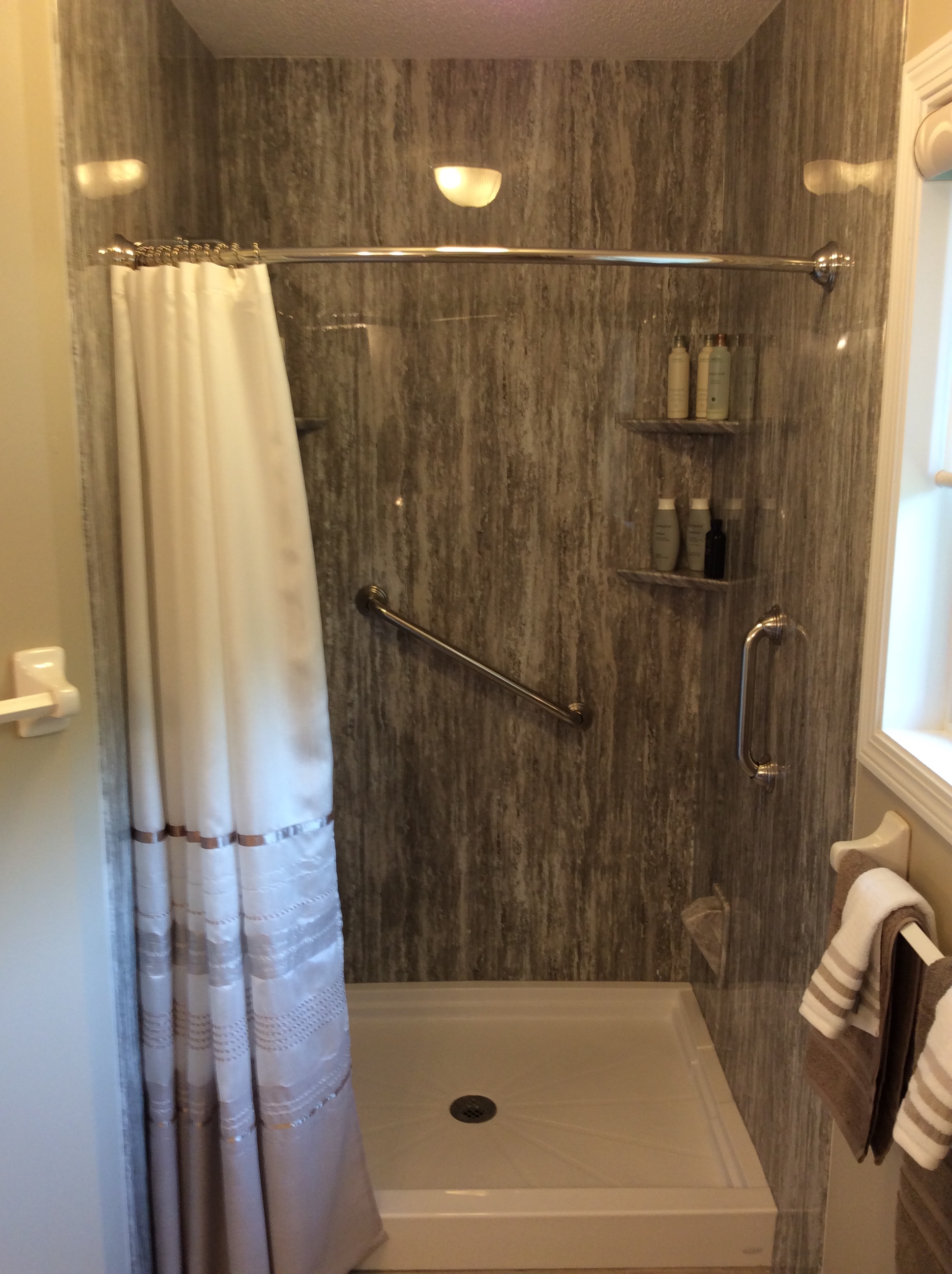 Bathwraps Renovation in Prior Lake