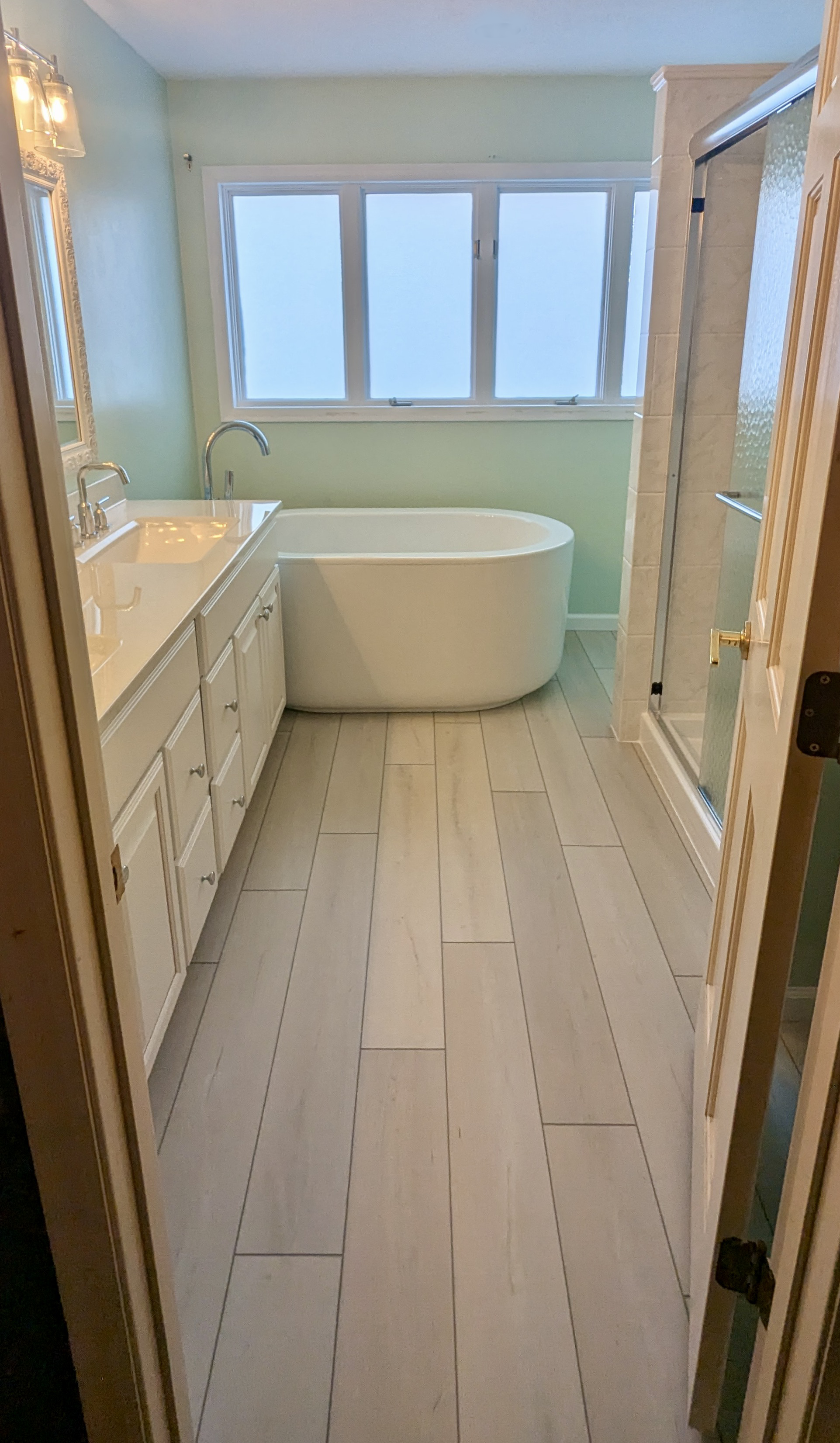 Ensuite Shower to Shower with Freestanding Tub in Apple Valley