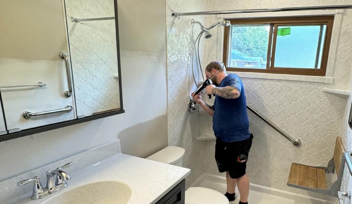 Shower installation